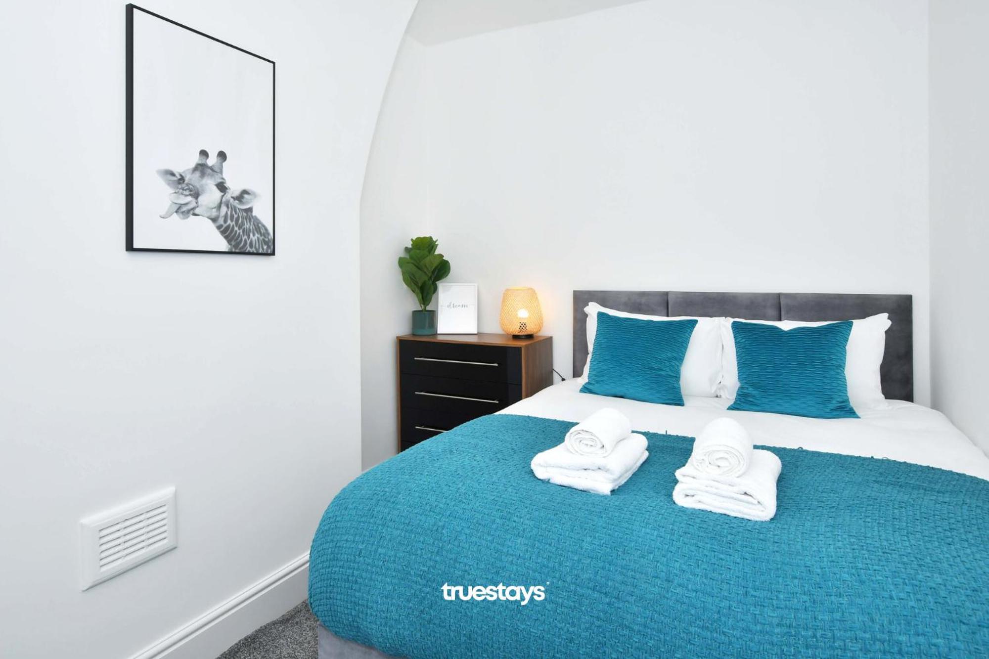 Gilman House By Truestays - 4 Bedroom House In Stoke-On-Trent Etruria Eksteriør bilde