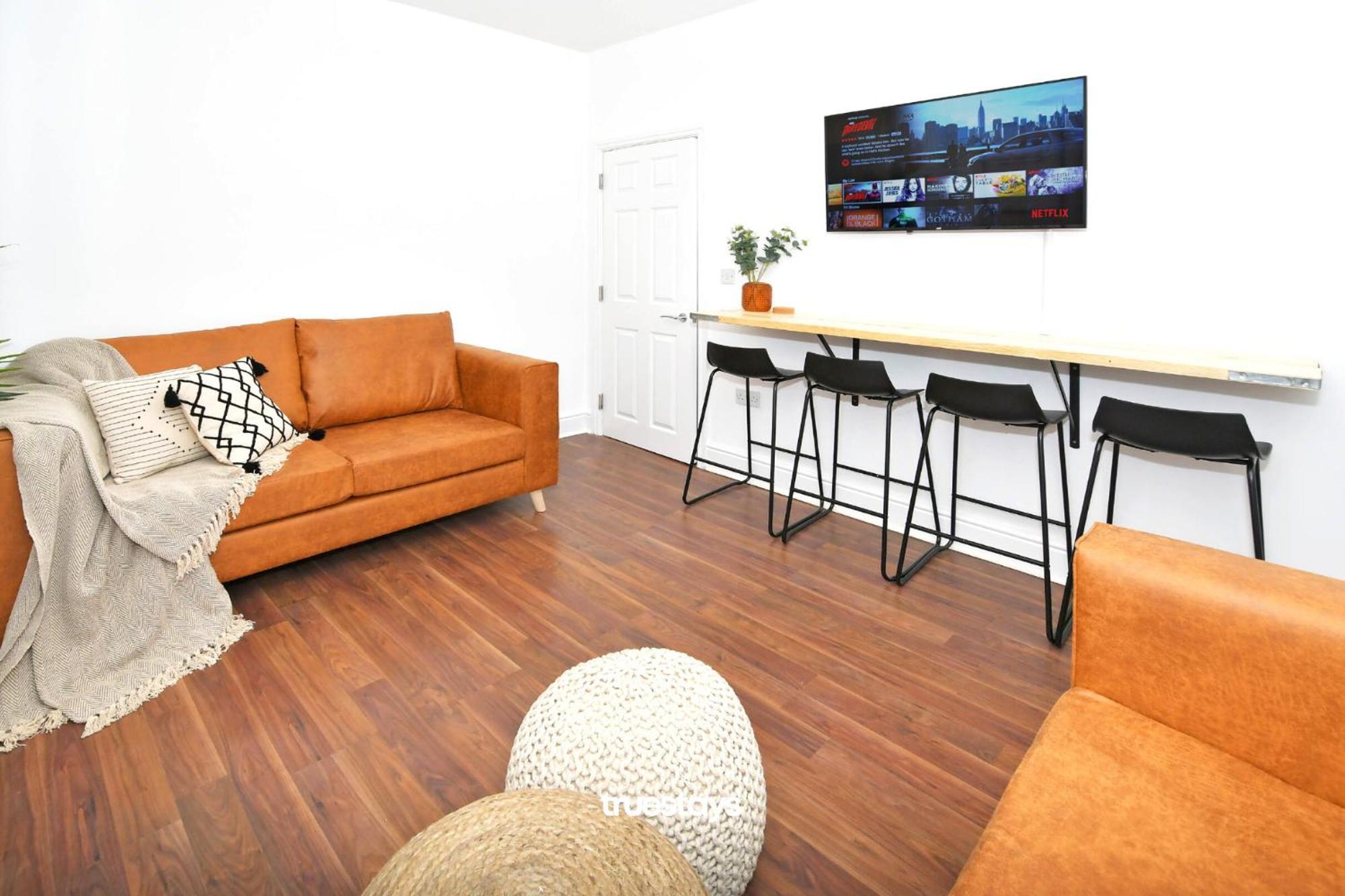 Gilman House By Truestays - 4 Bedroom House In Stoke-On-Trent Etruria Eksteriør bilde