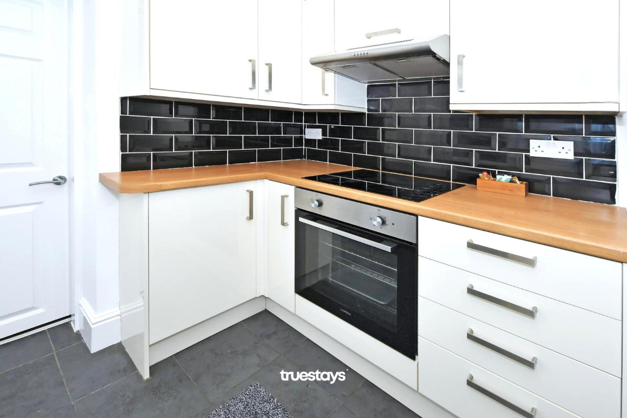 Gilman House By Truestays - 4 Bedroom House In Stoke-On-Trent Etruria Eksteriør bilde